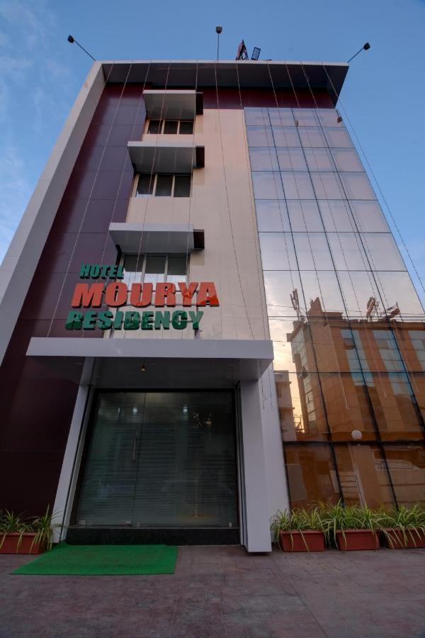 Hotel Mourya Residency Navi Mumbai Exterior foto